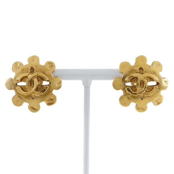 Chanel Coco Mark Gold Gold Plated earring - Picture 1 of 7